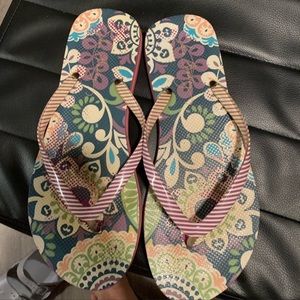 Vera Bradley flip flops